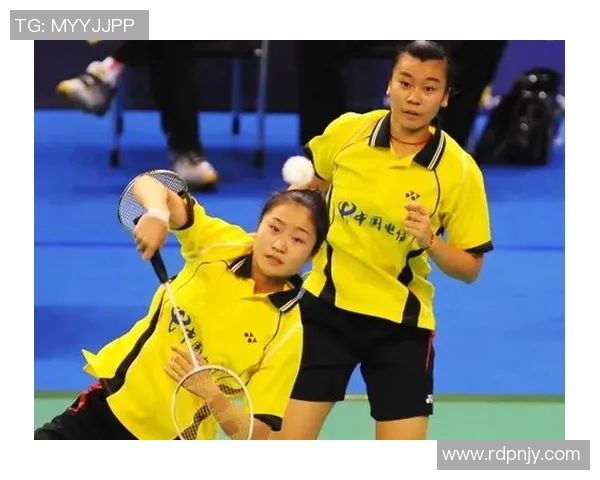 杨芳独家分享羽毛球技巧与心得助你提升竞技水平