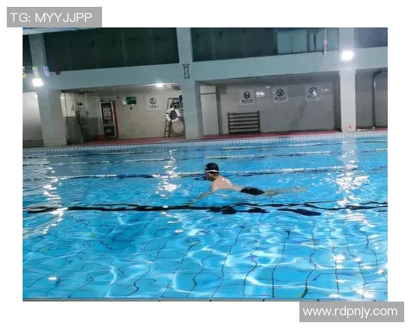 游泳对身体健康的多重益处及如何科学规划游泳锻炼计划