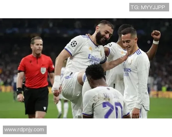 广州篮球队逆袭之路揭秘世界杯预选赛背后的奋斗与荣耀