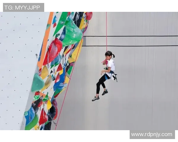 深圳攀岩队中路突破的背后故事与未来发展展望