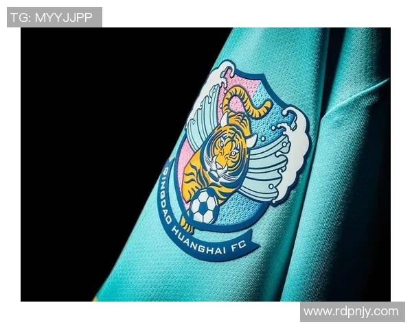 卡尔美足球明星球衣助力球迷热情展现个性与风采 卡尔美足球明星球衣助力球迷热情展现个性与风采